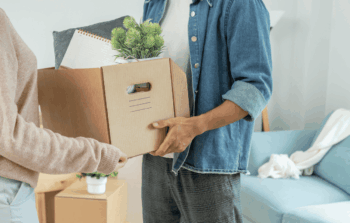 Voltura luce e gas 2026: documenti, tempi, costi e differenze con il subentro