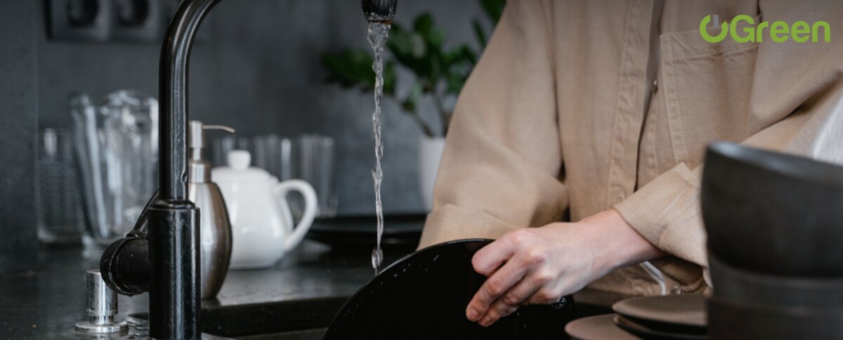 Lavastoviglie o lavaggio a mano: cosa conviene davvero?